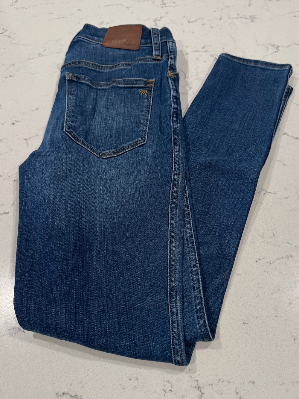 Madewell 10” Roadtripper Skinny Jeans Dark Wash Size 24 Like New
